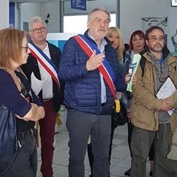 Champigny : le bureau de Poste de Cœuilly occupé