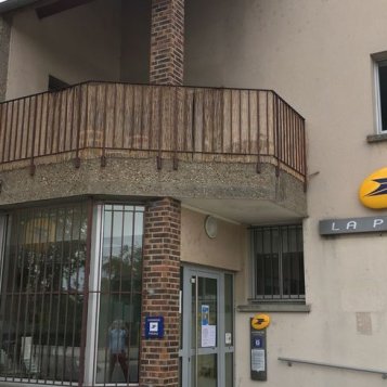 La Poste va fermer son bureau à Cléry-Saint-André : "un sentiment de double peine" pour le maire