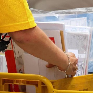 La Poste se réorganise, des facteurs « en grève illimitée »